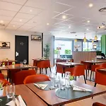 Campanile - Le Vesinet 3* Montesson