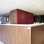 Hotel Campanile - Le Vesinet