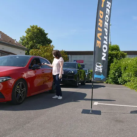 Campanile - Le Vésinet Hotel 3*