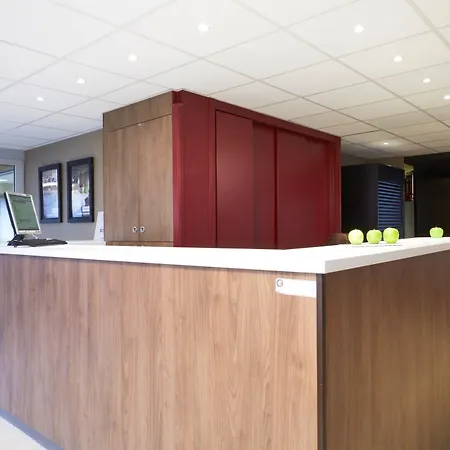 Hotel Campanile - Le Vésinet