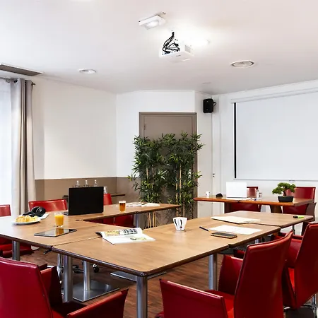 Campanile - Le Vesinet 3*
