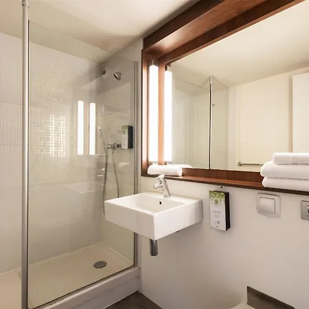 Campanile - Le Vesinet 3* Montesson