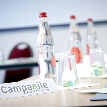Campanile - Le Vesinet Отель
