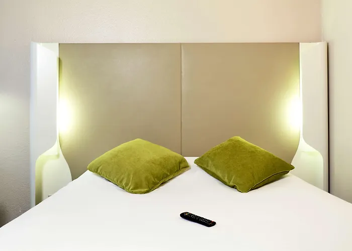 Campanile - Le Vesinet 3*